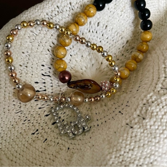 2 Handmade Bracelets stretch - Picture 2 of 5